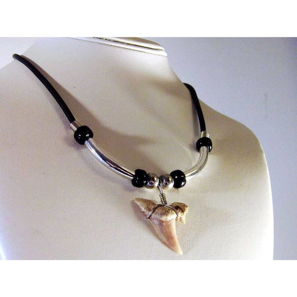 Mens Corded Shark Tooth Necklace , Shark Tooth Fossil Pendant , 18 Inch - Picture 2 of 5